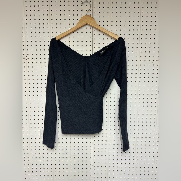 - Maeve By Anthropologie Gray Ribbed Long Sleeve Top - Picture 3 of 6